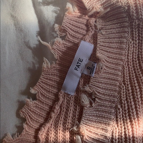 v neck sweater - Picture 2 of 3